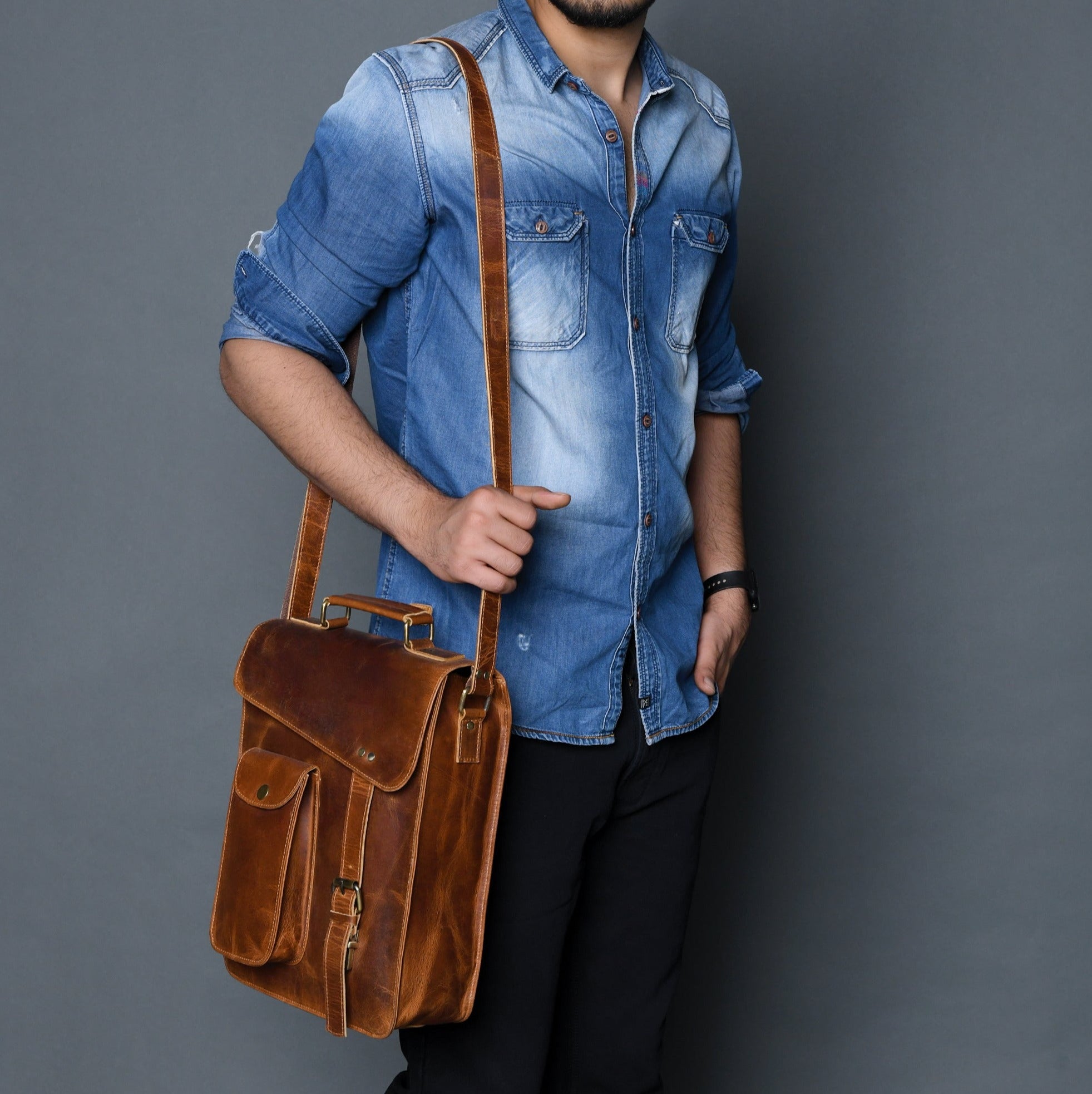Vintage Explorer Crossbody Bag
