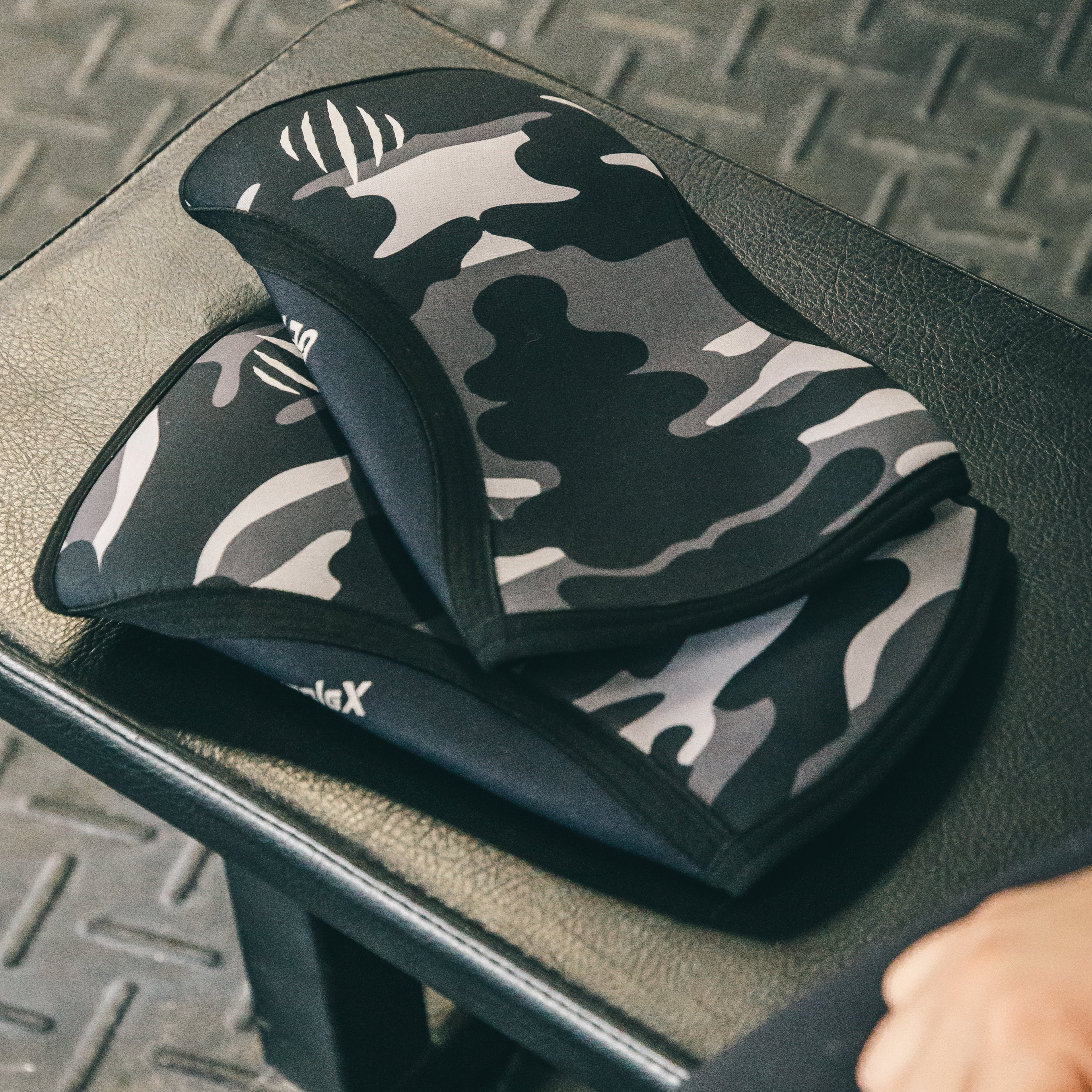 Bear KompleX Knee Sleeves, Black Camo (Pair)