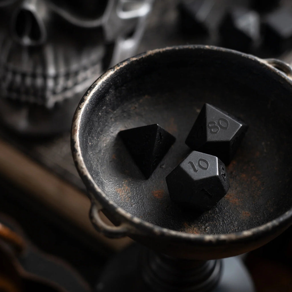 Obsidian Night Dice Set