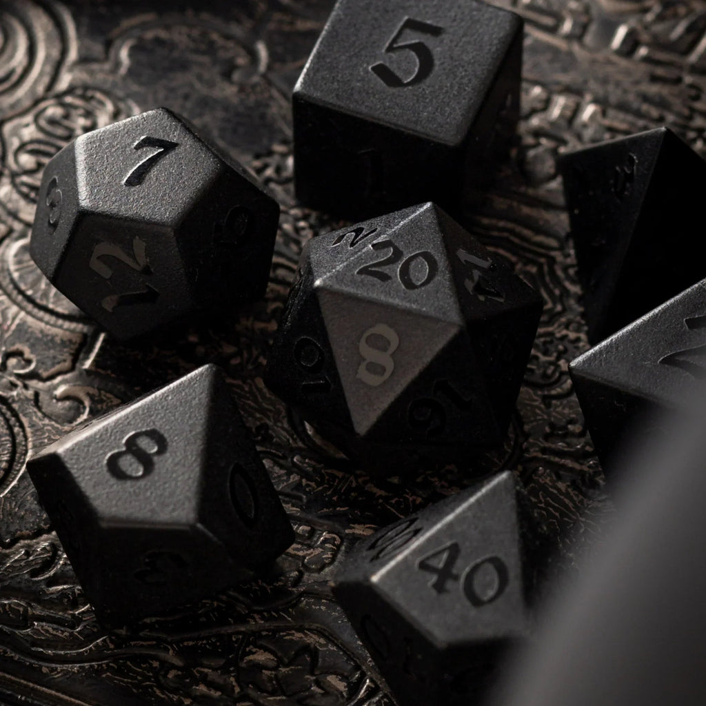 Obsidian Night Dice Set