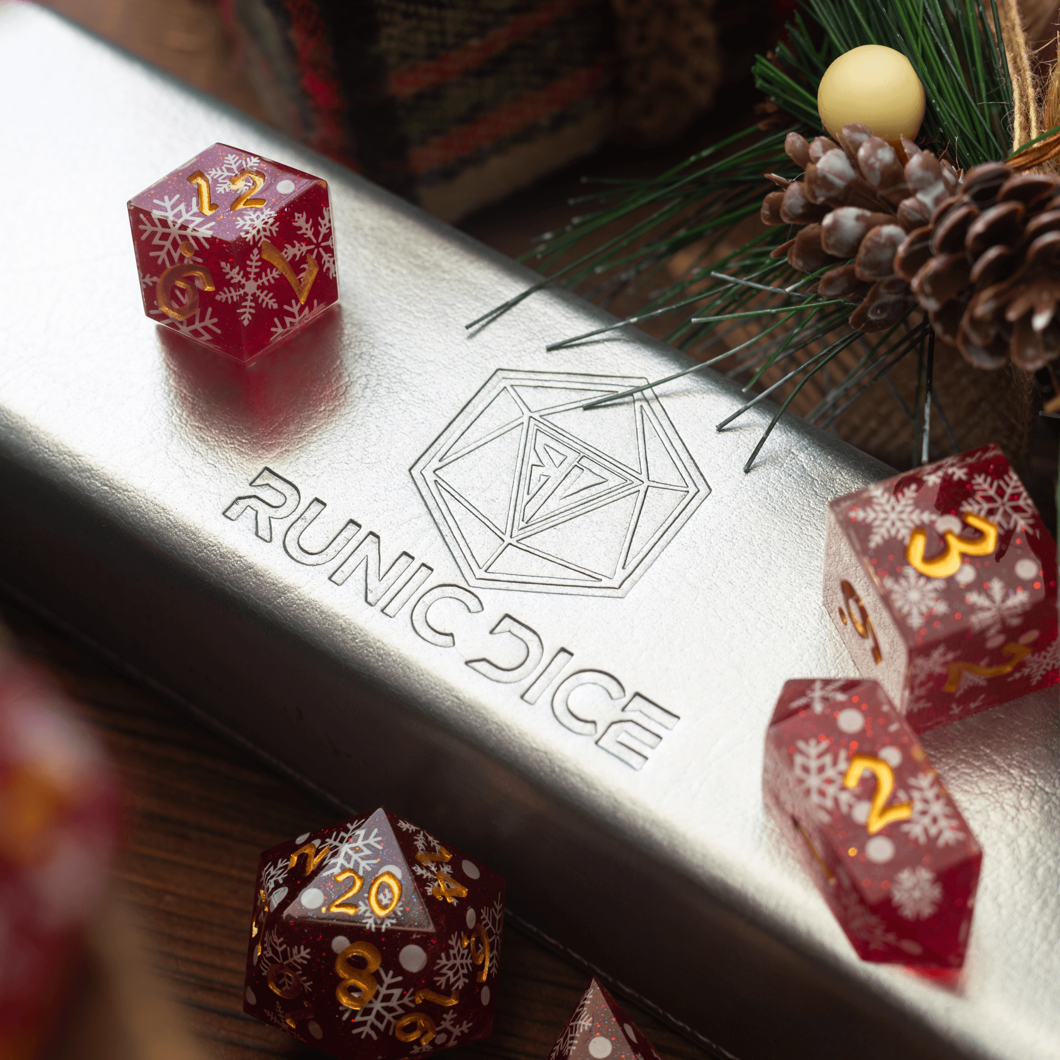 Winterember Dice Set
