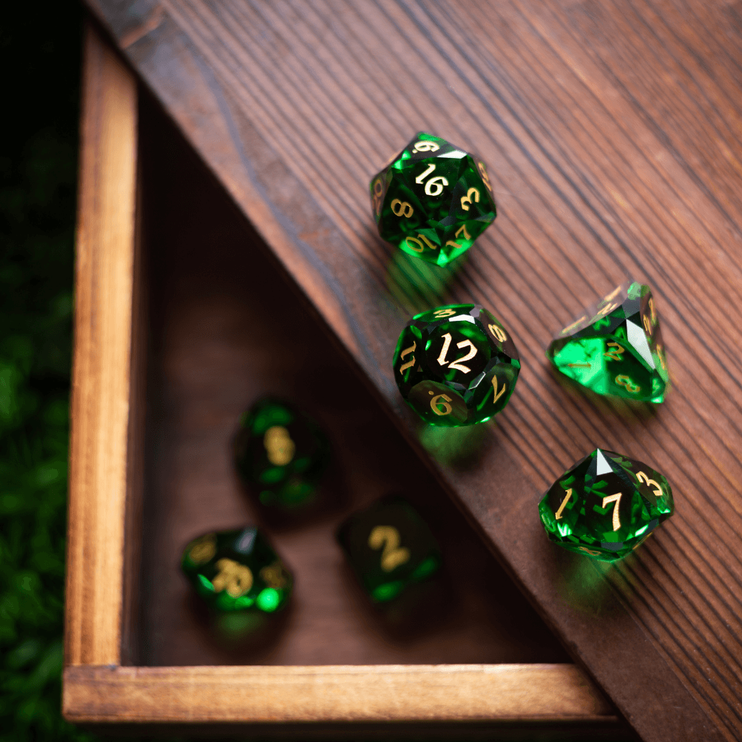 Dwarfcut Emerald Dice Set