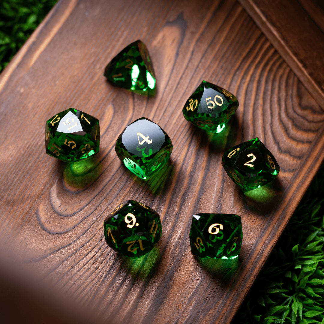Dwarfcut Emerald Dice Set
