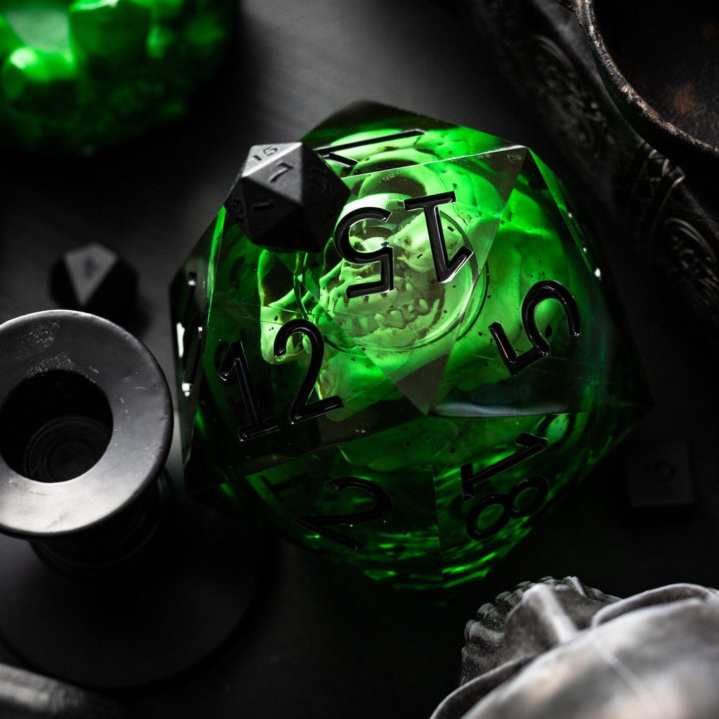 Chonk Skull d20, Green (95mm)