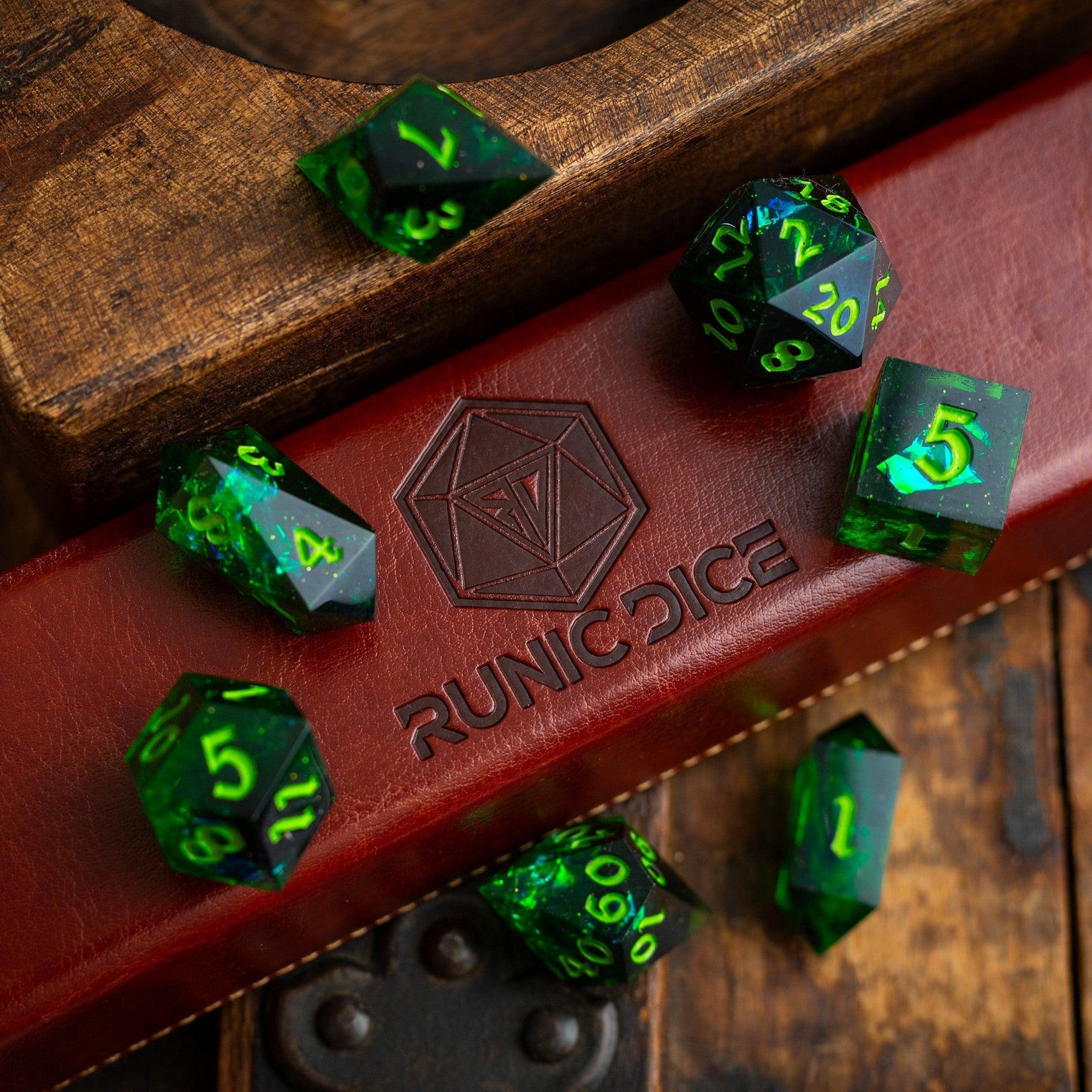 Nox Green Dice Set