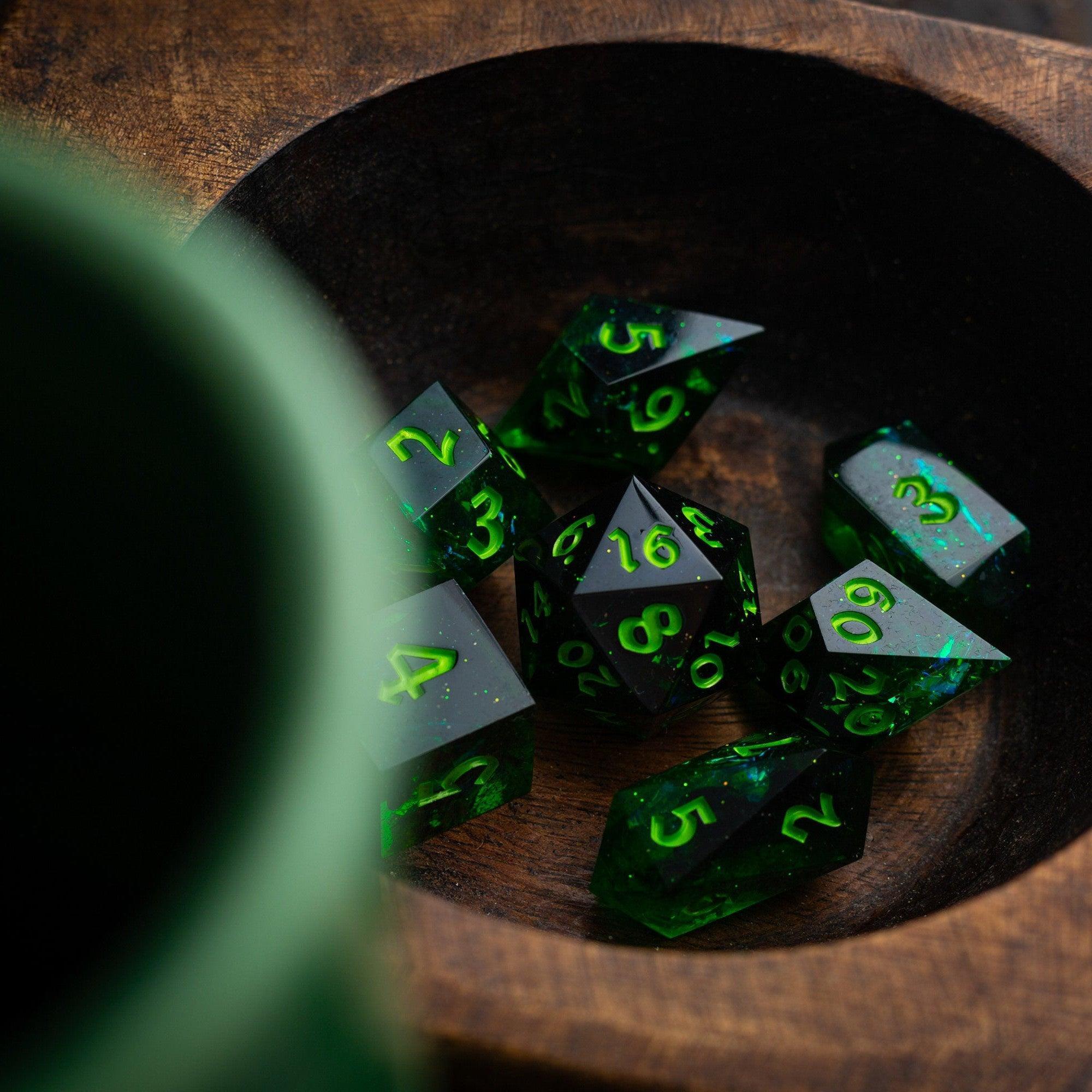 Nox Green Dice Set