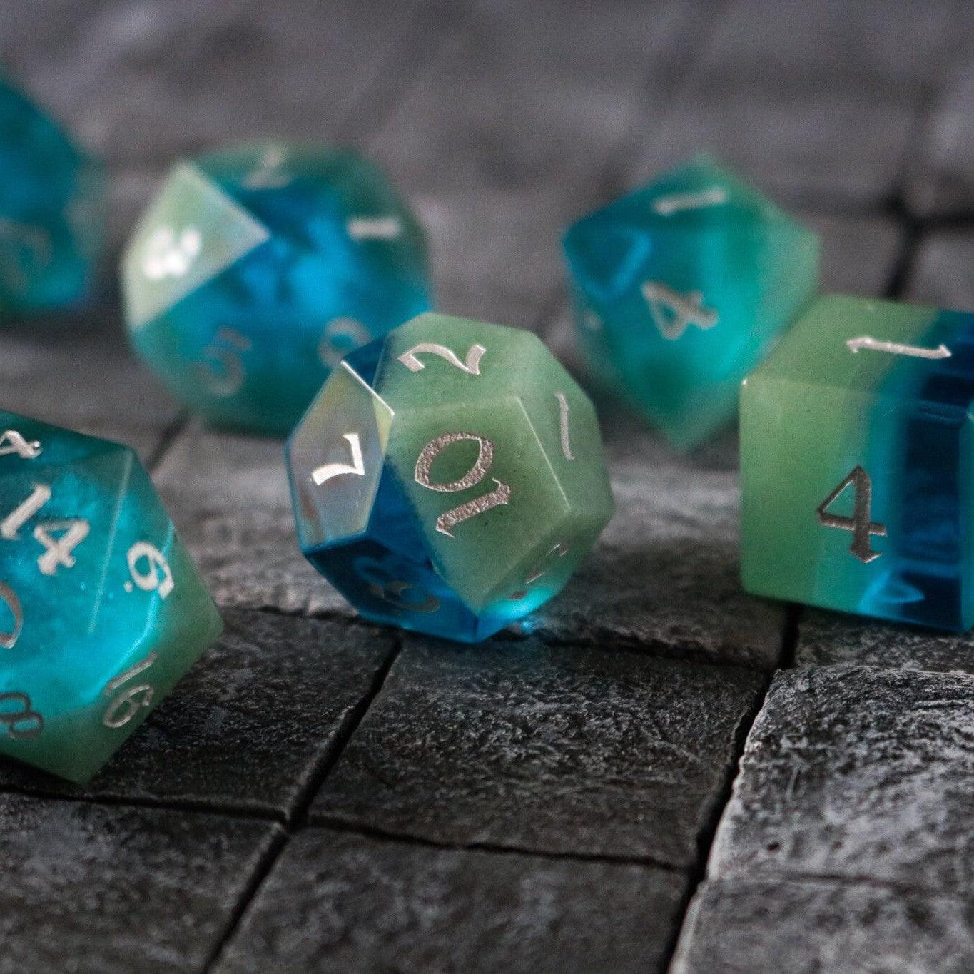 Tide and Fern Dice Set