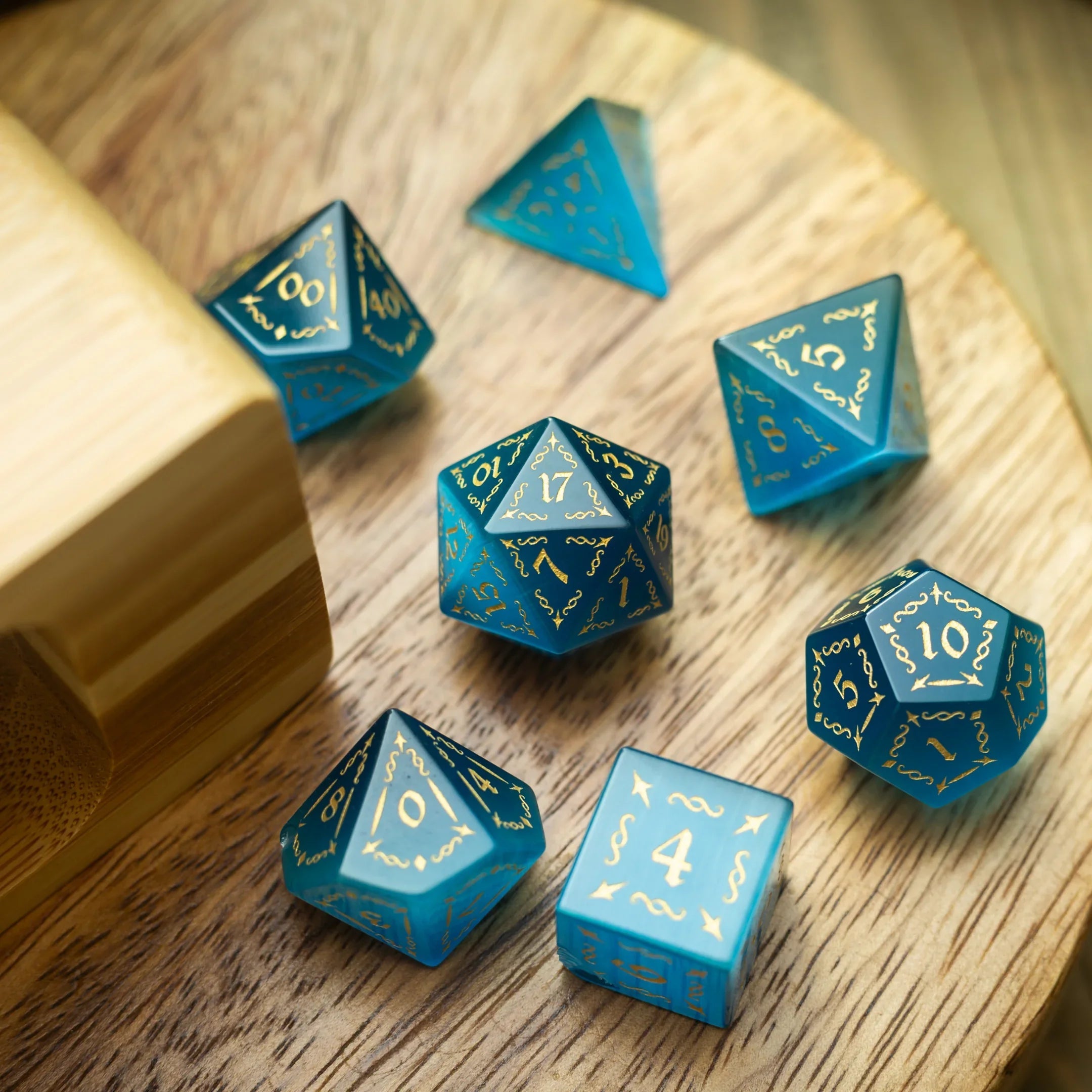 Thornvine Dice Set